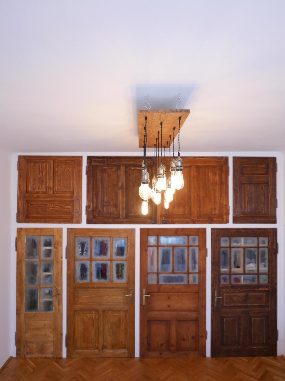 3 Bedrooms Spacious Near Castle In Center Apartmán
